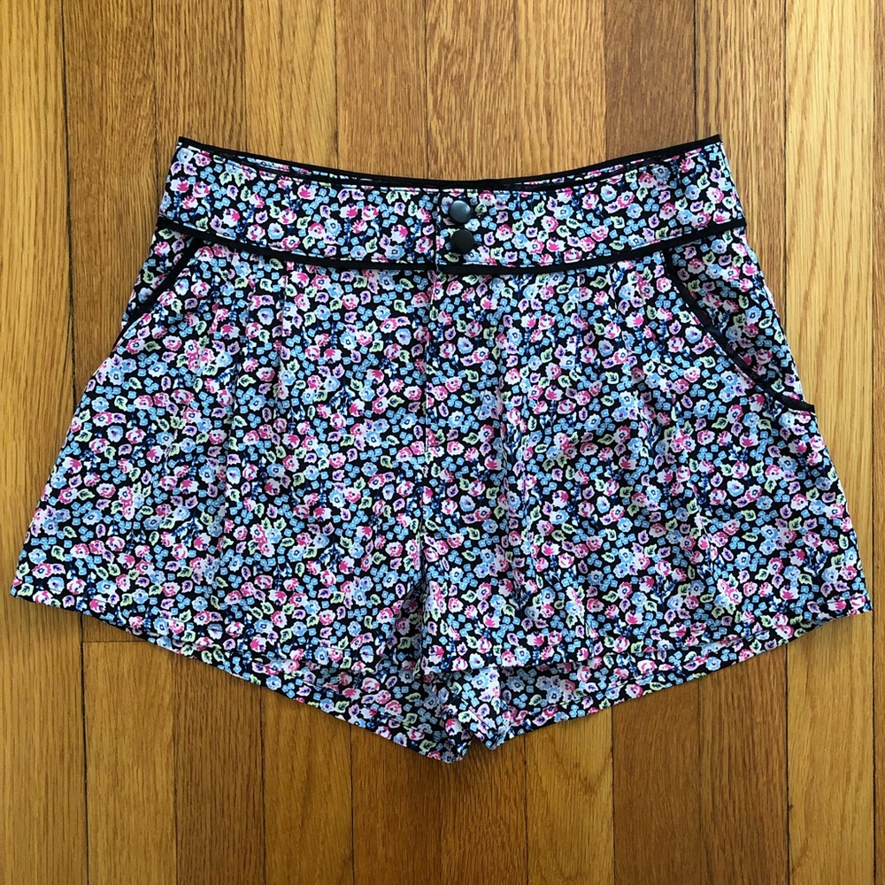 H&M Floral Short